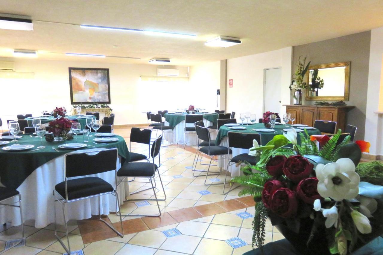 Hotel Huizache Saltillo Ngoại thất bức ảnh