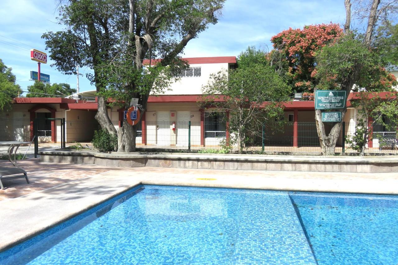 Hotel Huizache Saltillo Ngoại thất bức ảnh